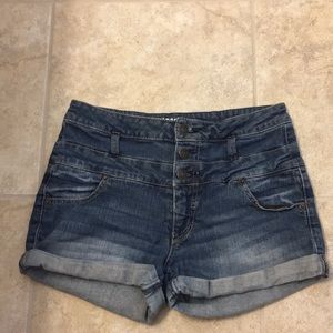 High waist jean shorts